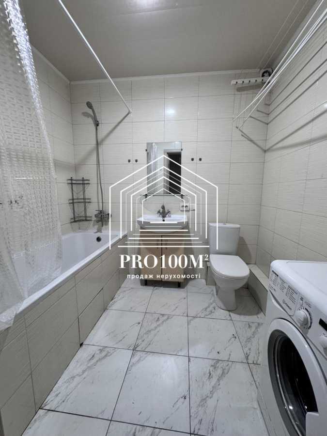 Продажа 4-комнатной квартиры 85 м², Михаила Величко ул., 7