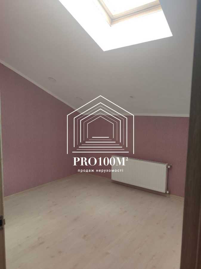 Продажа 4-комнатной квартиры 85 м², Михаила Величко ул., 7
