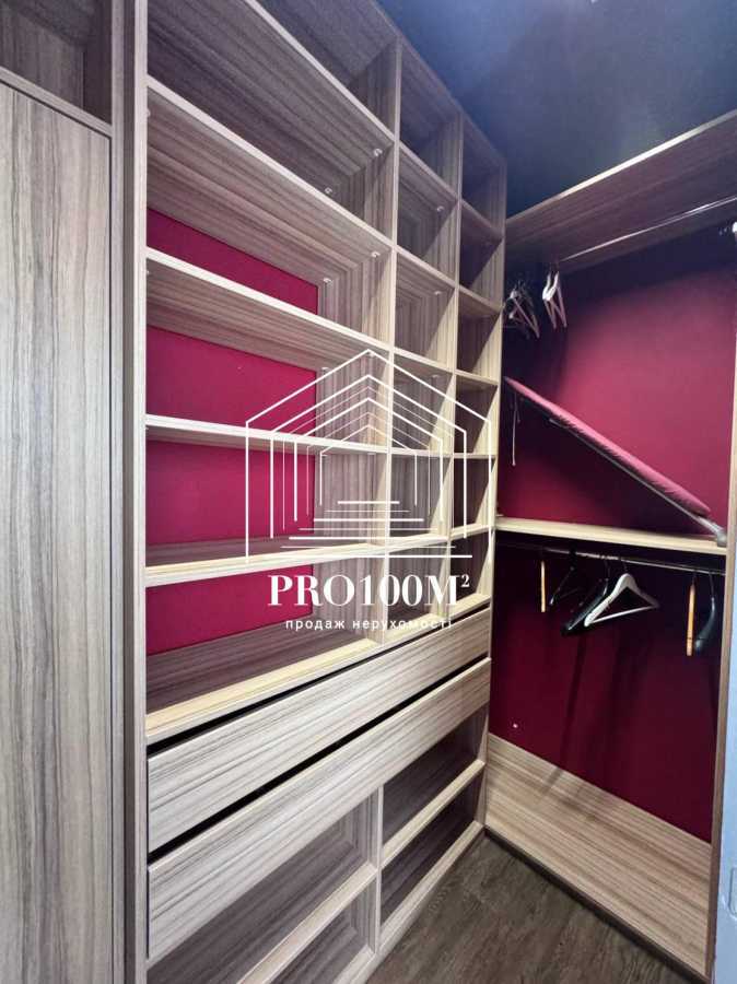 Продажа 3-комнатной квартиры 75 м², Михаила Величко ул., 4А