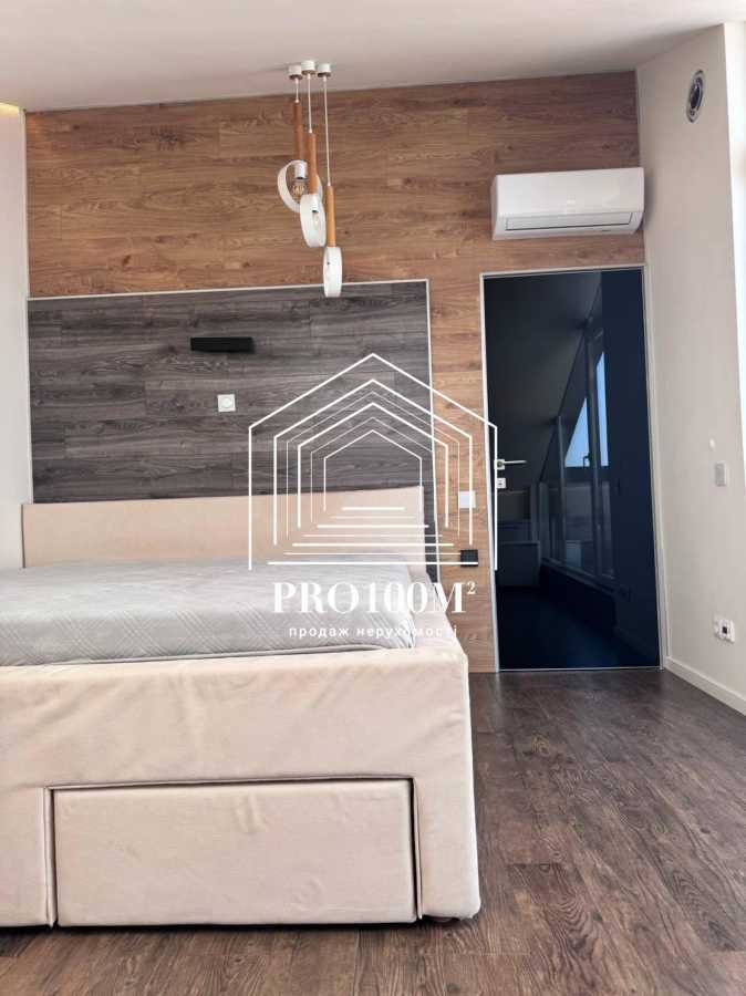 Продажа 3-комнатной квартиры 75 м², Михаила Величко ул., 4А