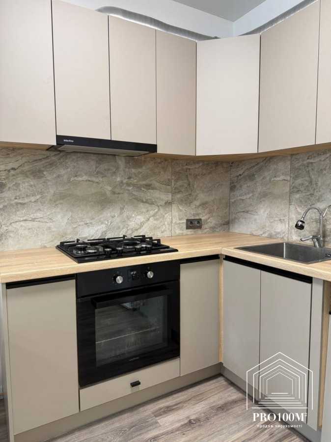 Продаж 1-кімнатної квартири 40 м², гетьманська, 48