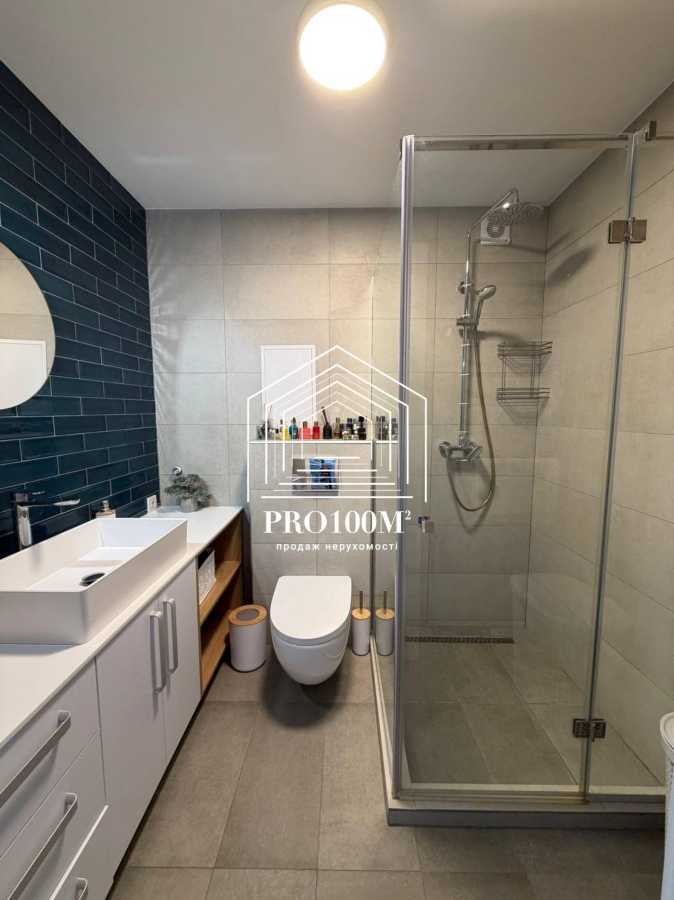 Продажа 3-комнатной квартиры 93 м², Михаила Величко ул., 9
