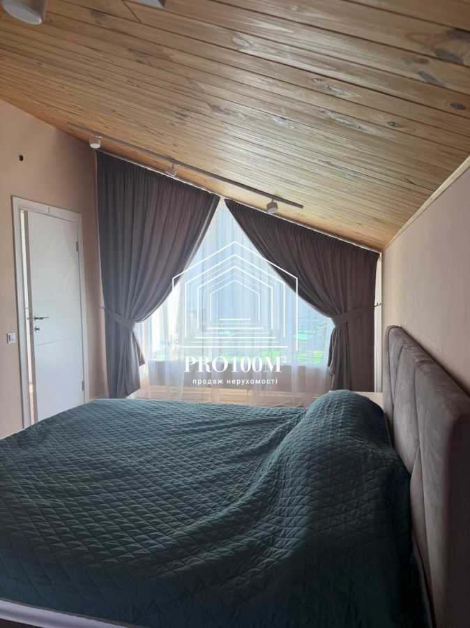 Продажа 3-комнатной квартиры 93 м², Михаила Величко ул., 9