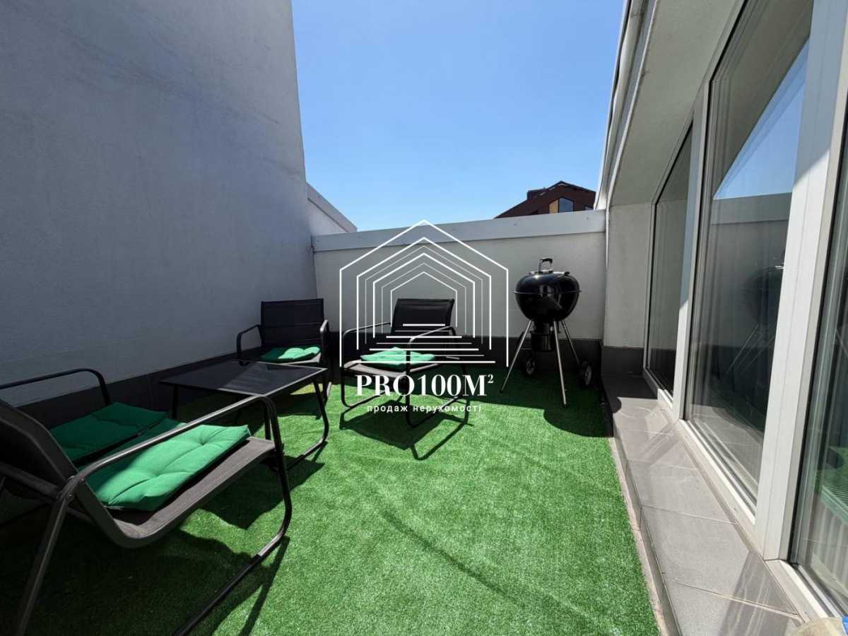 Продажа 3-комнатной квартиры 93 м², Михаила Величко ул., 9