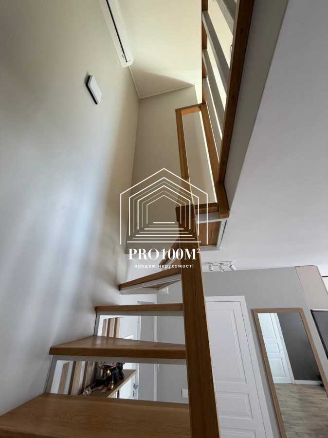 Продажа 3-комнатной квартиры 93 м², Михаила Величко ул., 9