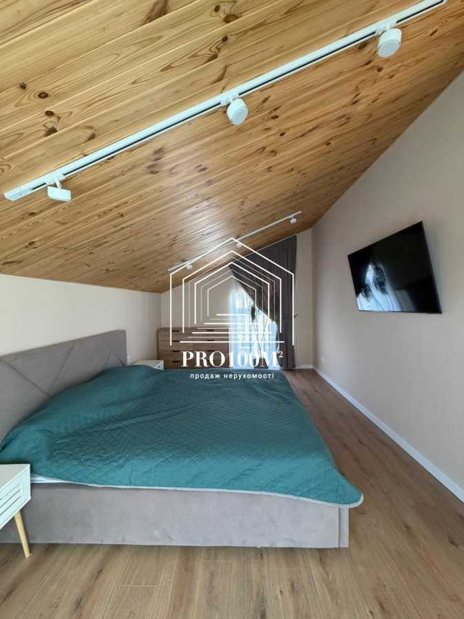 Продажа 3-комнатной квартиры 93 м², Михаила Величко ул., 9