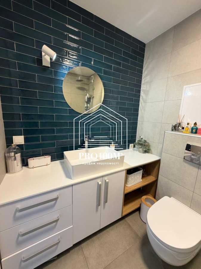 Продажа 3-комнатной квартиры 93 м², Михаила Величко ул., 9