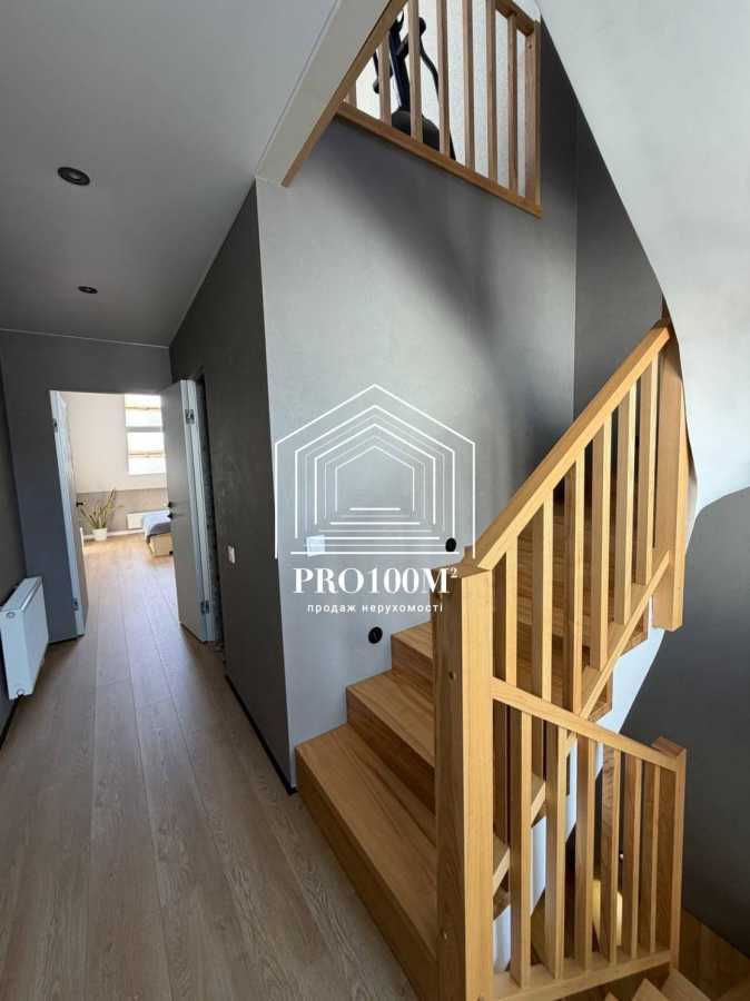 Продажа 4-комнатной квартиры 145 м², Михаила Величко ул., 40/1