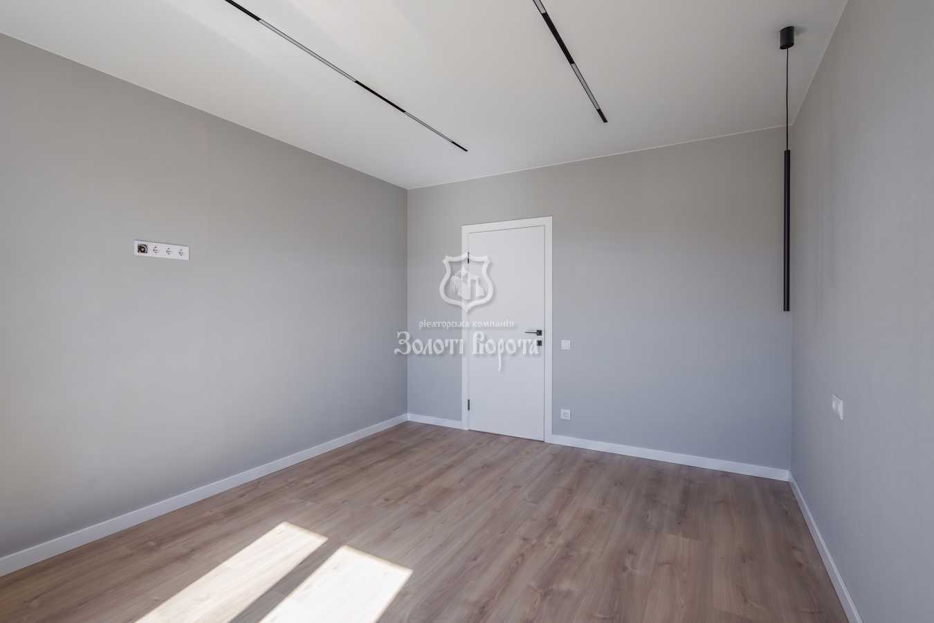 Продаж 3-кімнатної квартири 81.3 м², Вишняківська вул., 5А