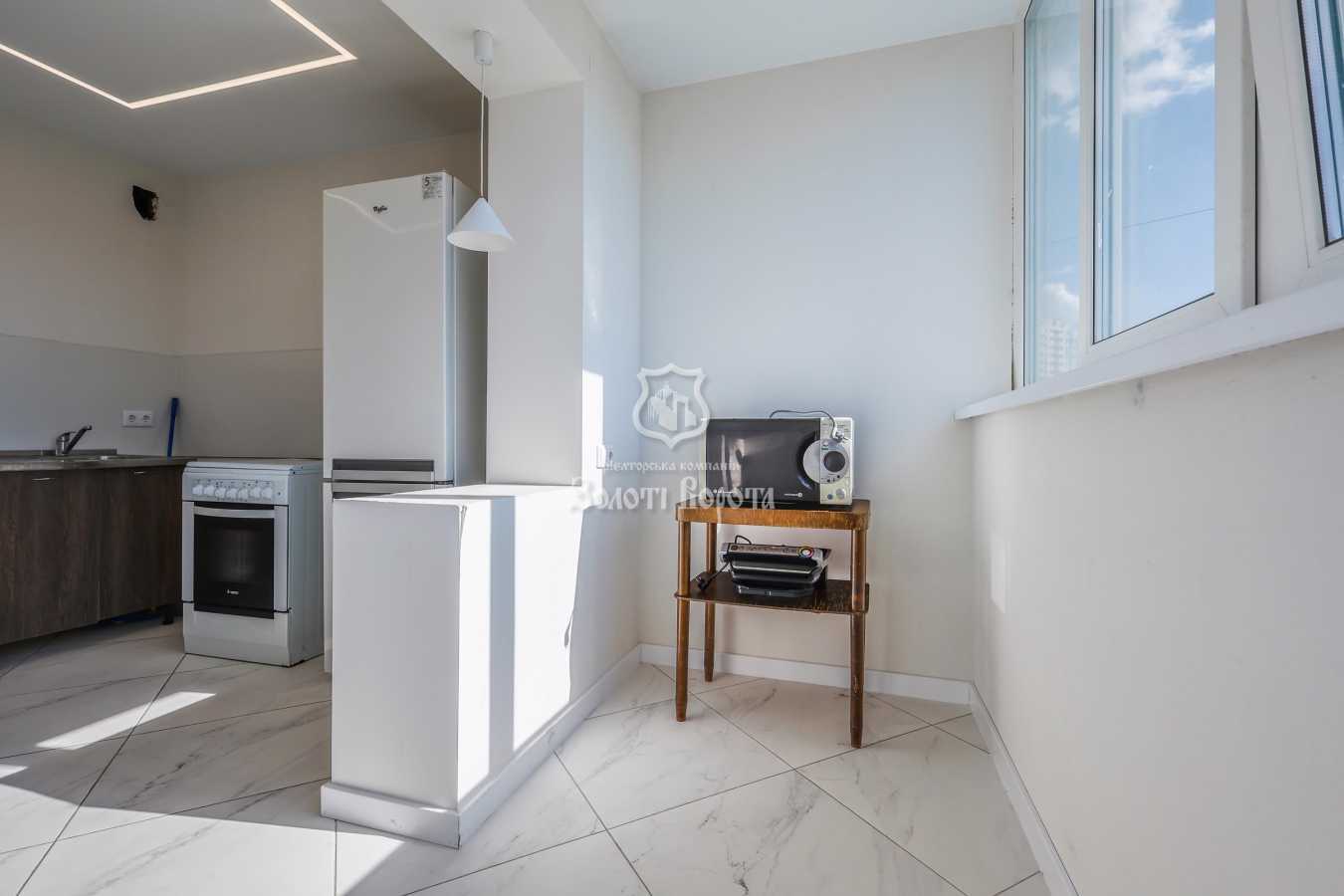 Продаж 3-кімнатної квартири 81.3 м², Вишняківська вул., 5А