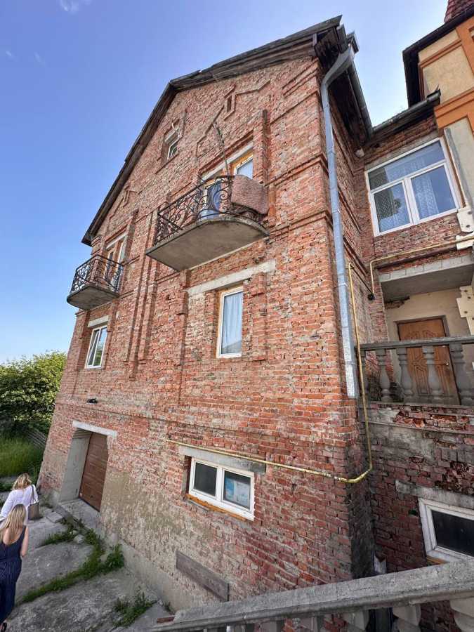 Продажа 5-комнатной квартиры 658 м², Озерянка