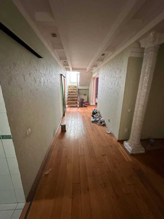 Продажа 5-комнатной квартиры 658 м², Озерянка