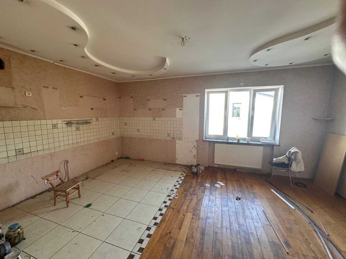 Продажа 5-комнатной квартиры 658 м², Озерянка