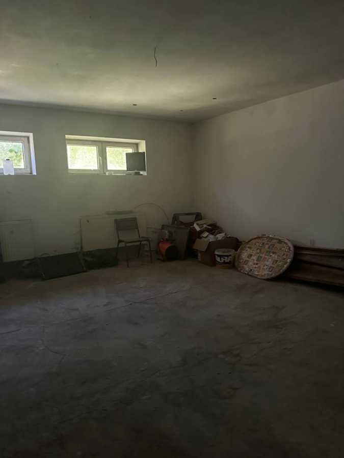 Продажа 5-комнатной квартиры 658 м², Озерянка