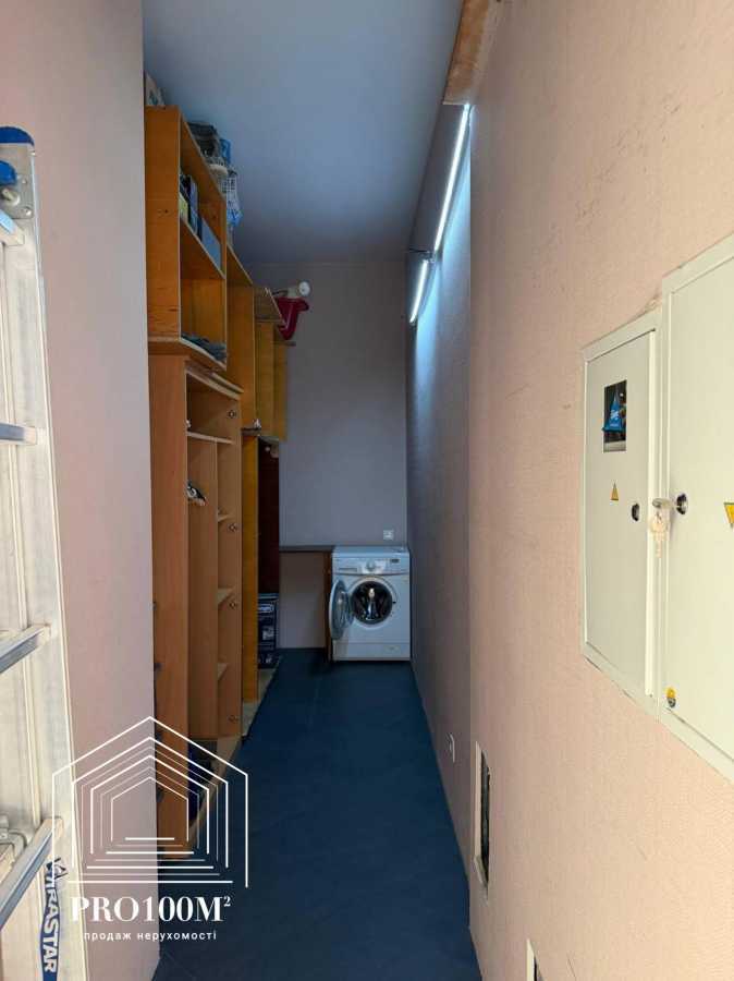Продажа 4-комнатной квартиры 113 м², Михаила Величко ул., 14Б