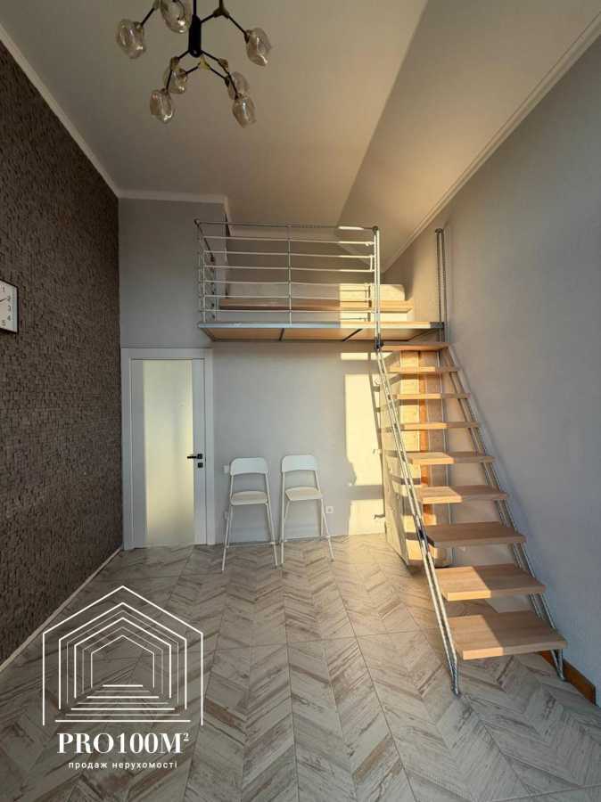 Продажа 4-комнатной квартиры 113 м², Михаила Величко ул., 14Б