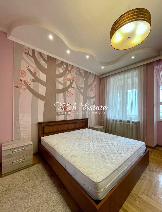 Оренда 2-кімнатної квартири 65 м², Дружби Народів бул., 7