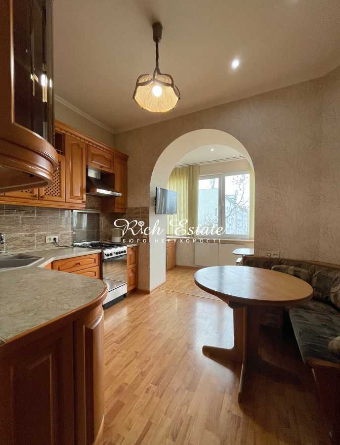 Оренда 2-кімнатної квартири 65 м², Дружби Народів бул., 7