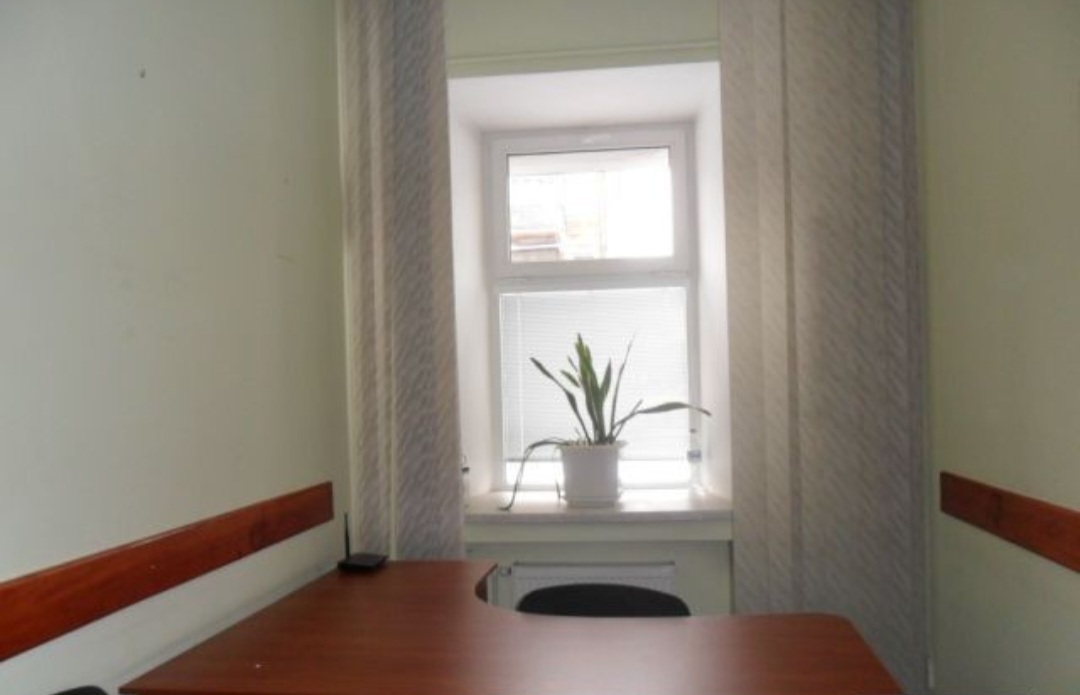 Продажа 2-комнатной квартиры 42 м², Нежинская ул.