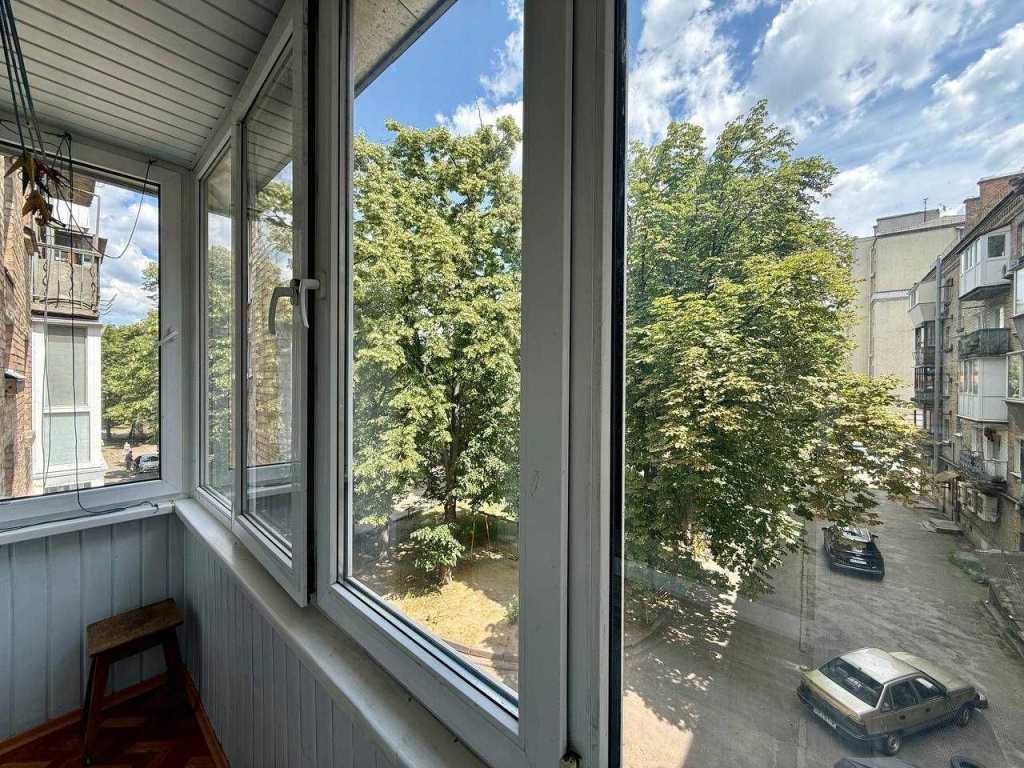 Продажа 1-комнатной квартиры 30.7 м², Берестейский, 98