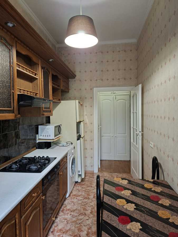 Оренда 2-кімнатної квартири 53 м², Гарматна вул., 18