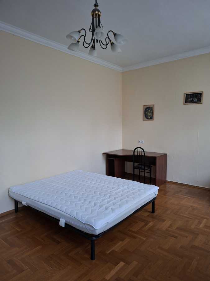 Оренда 2-кімнатної квартири 53 м², Гарматна вул., 18