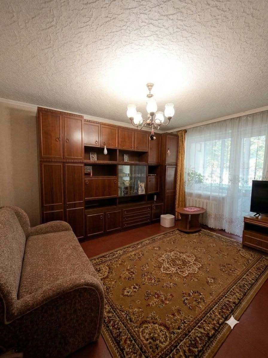 Продаж 2-кімнатної квартири 44.3 м², Михайла Грушевського бул., 4