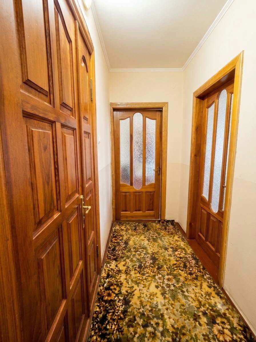 Продаж 2-кімнатної квартири 44.3 м², Михайла Грушевського бул., 4