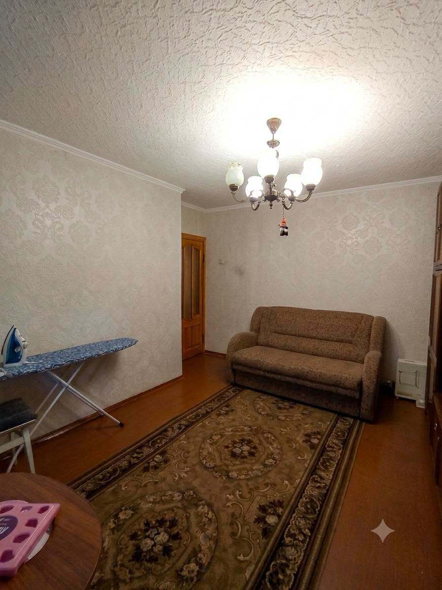 Продаж 2-кімнатної квартири 44.3 м², Михайла Грушевського бул., 4