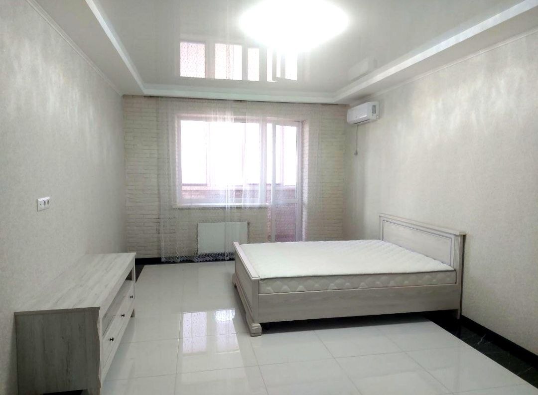 Аренда 2-комнатной квартиры 84 м², Академика Королева ул.