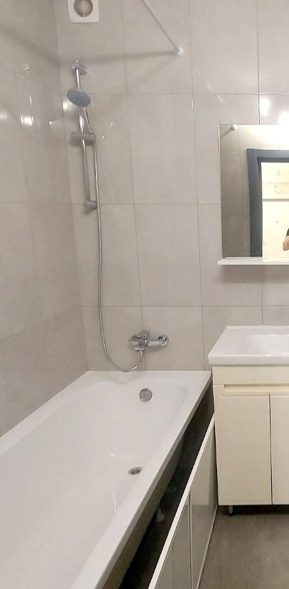 Аренда 2-комнатной квартиры 84 м², Академика Королева ул.