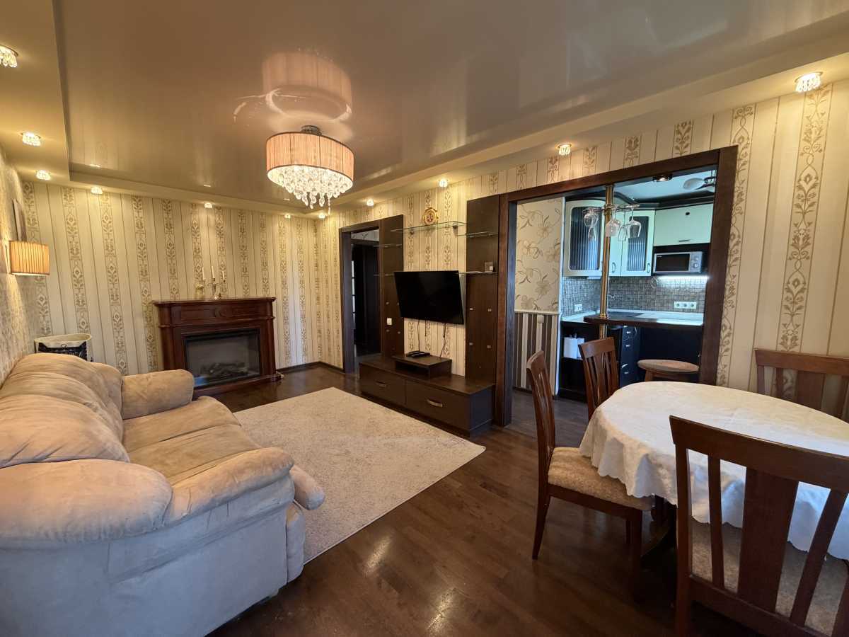 Продаж 3-кімнатної квартири 61 м², Шевченка вул., 7