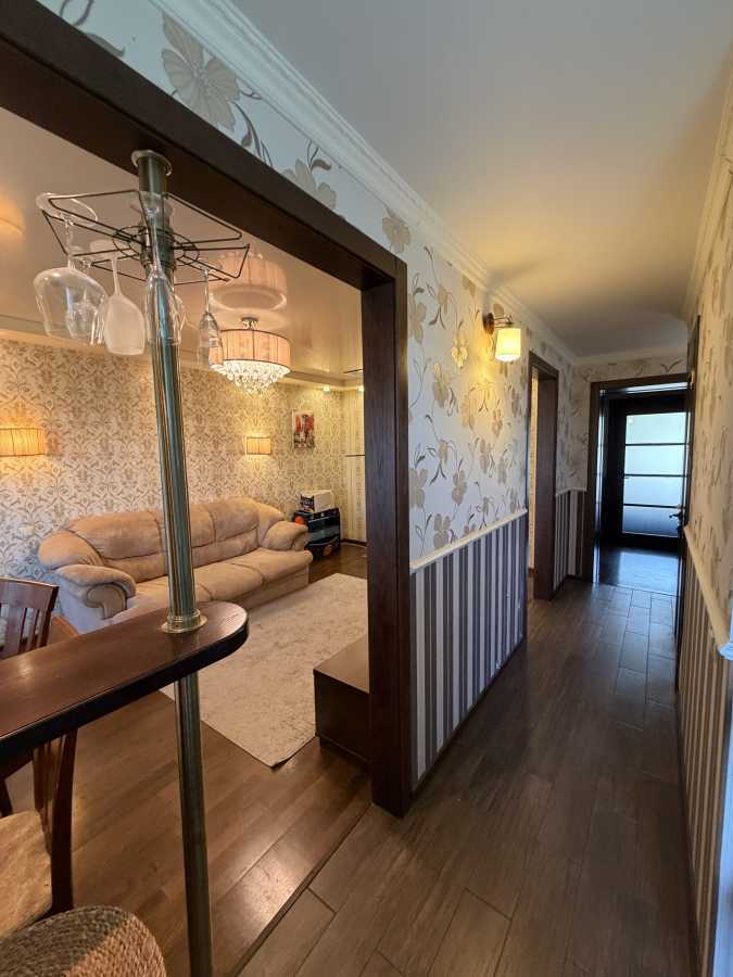 Продаж 3-кімнатної квартири 61 м², Шевченка вул., 7