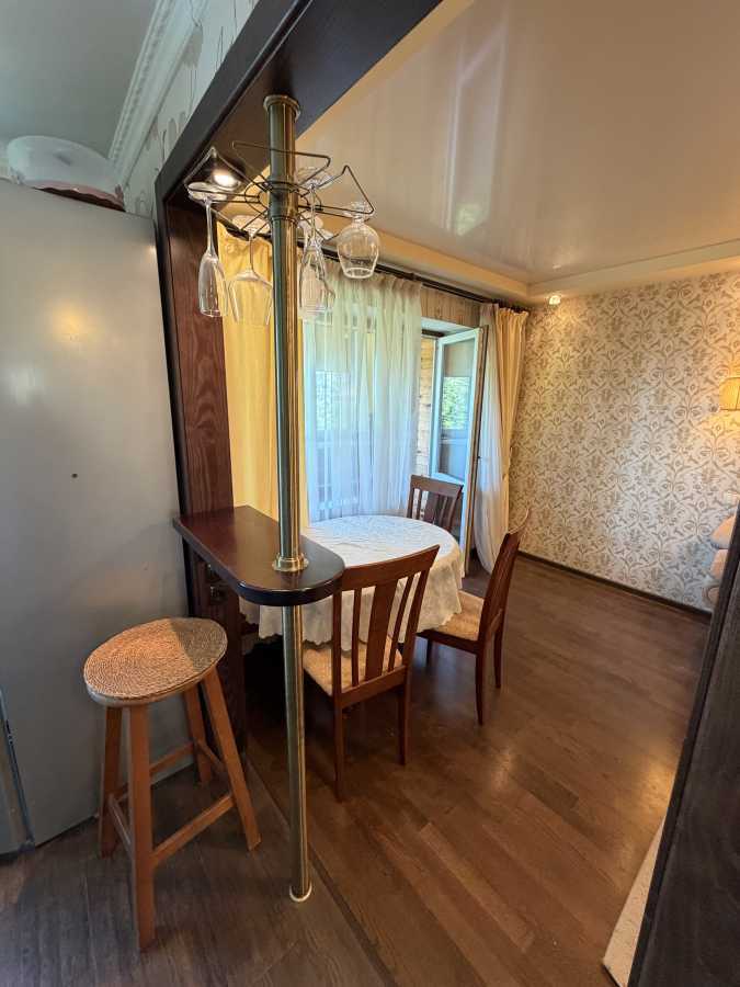 Продаж 3-кімнатної квартири 61 м², Шевченка вул., 7
