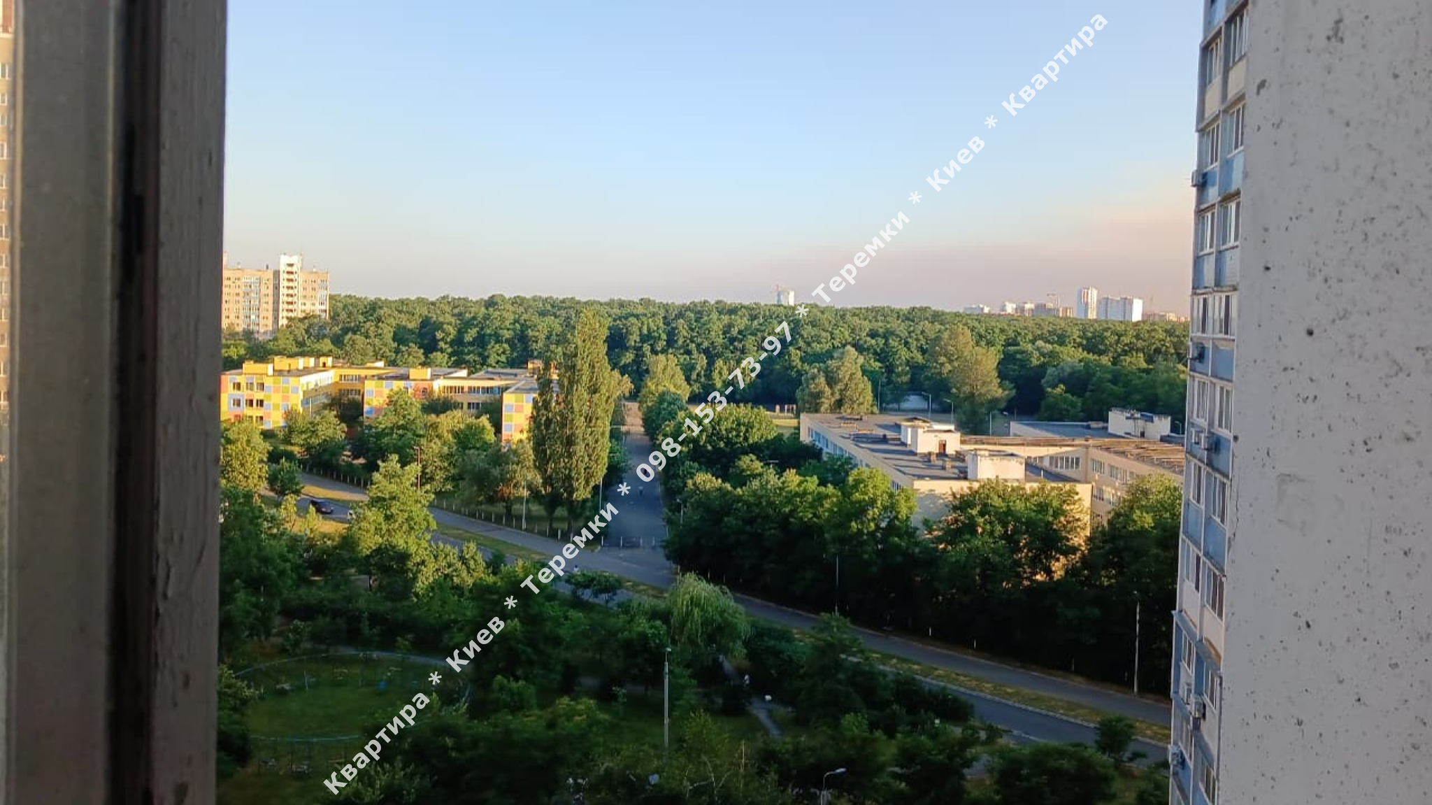 Трикімнатна квартира Серія КТ поруч метро 300 Теремки до 300м