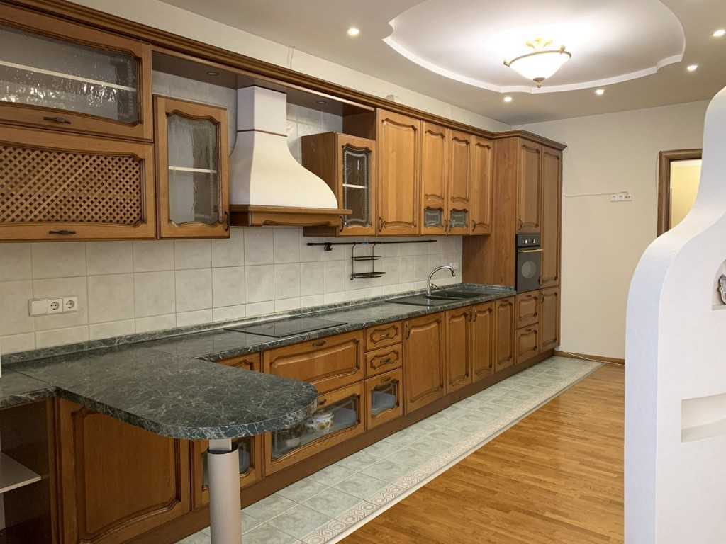 Продажа 4-комнатной квартиры 170 м², Тургенєвська, 45-49