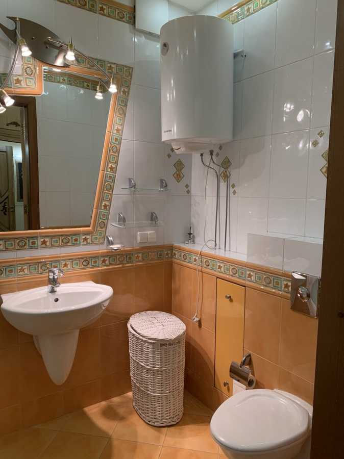 Продажа 4-комнатной квартиры 170 м², Тургенєвська, 45-49