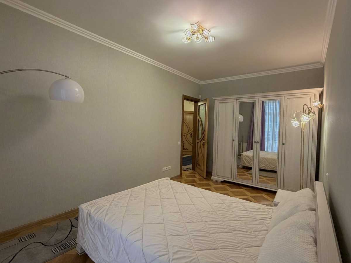 Аренда 4-комнатной квартиры 170 м², Тургенєвська, 45-49