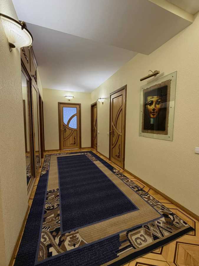 Аренда 4-комнатной квартиры 170 м², Тургенєвська, 45-49