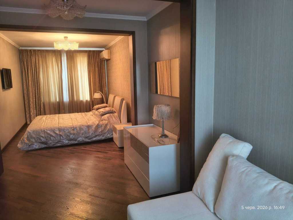 Аренда 2-комнатной квартиры 80 м², Маршала Тимошенко ул., 13А