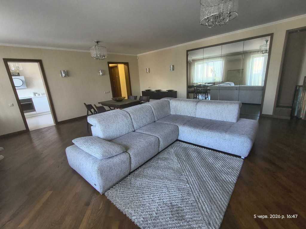 Аренда 2-комнатной квартиры 80 м², Маршала Тимошенко ул., 13А