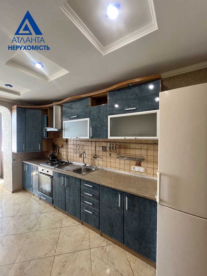 Продажа 3-комнатной квартиры 89.2 м², Зацепы ул., 3В