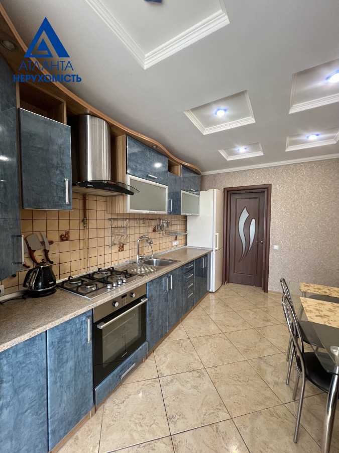 Продажа 3-комнатной квартиры 89.2 м², Зацепы ул., 3В