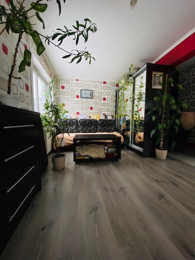 Продажа 1-комнатной квартиры 32 м², Николая Карпенко ул., 17