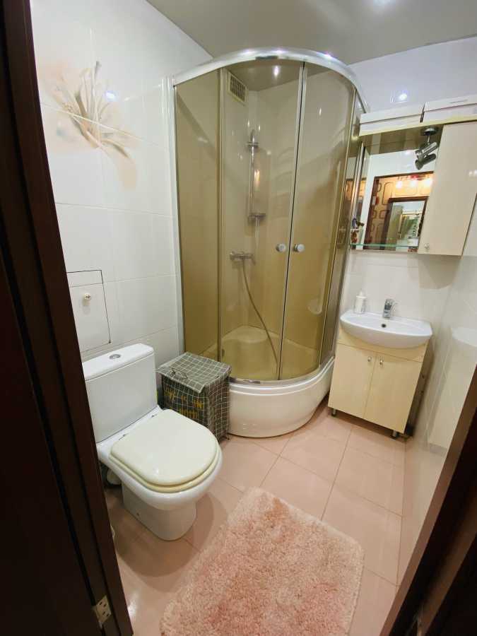 Продажа 1-комнатной квартиры 32 м², Николая Карпенко ул., 17