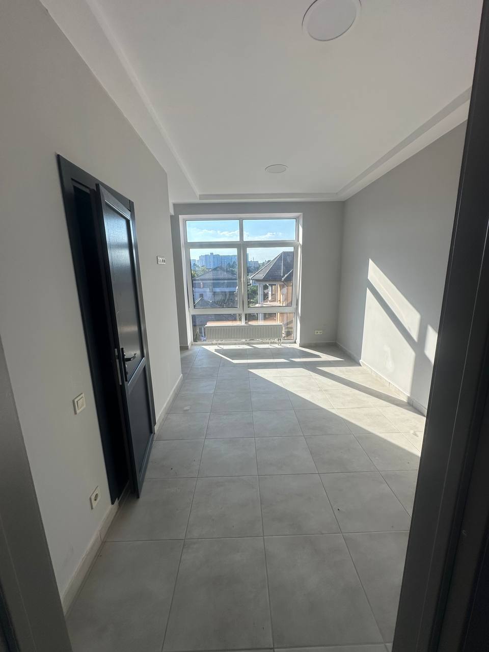 Продаж офісу 1000 м², Ташкентська вул., 26