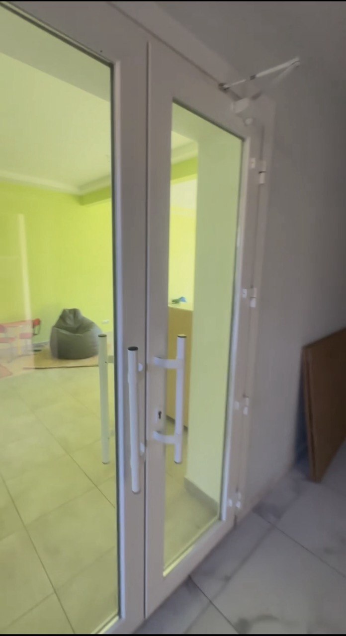 Продаж офісу 1000 м², Ташкентська вул., 26