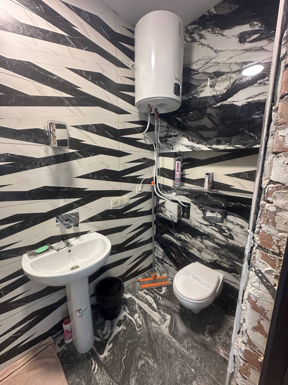 Продаж офісу 1000 м², Ташкентська вул., 26