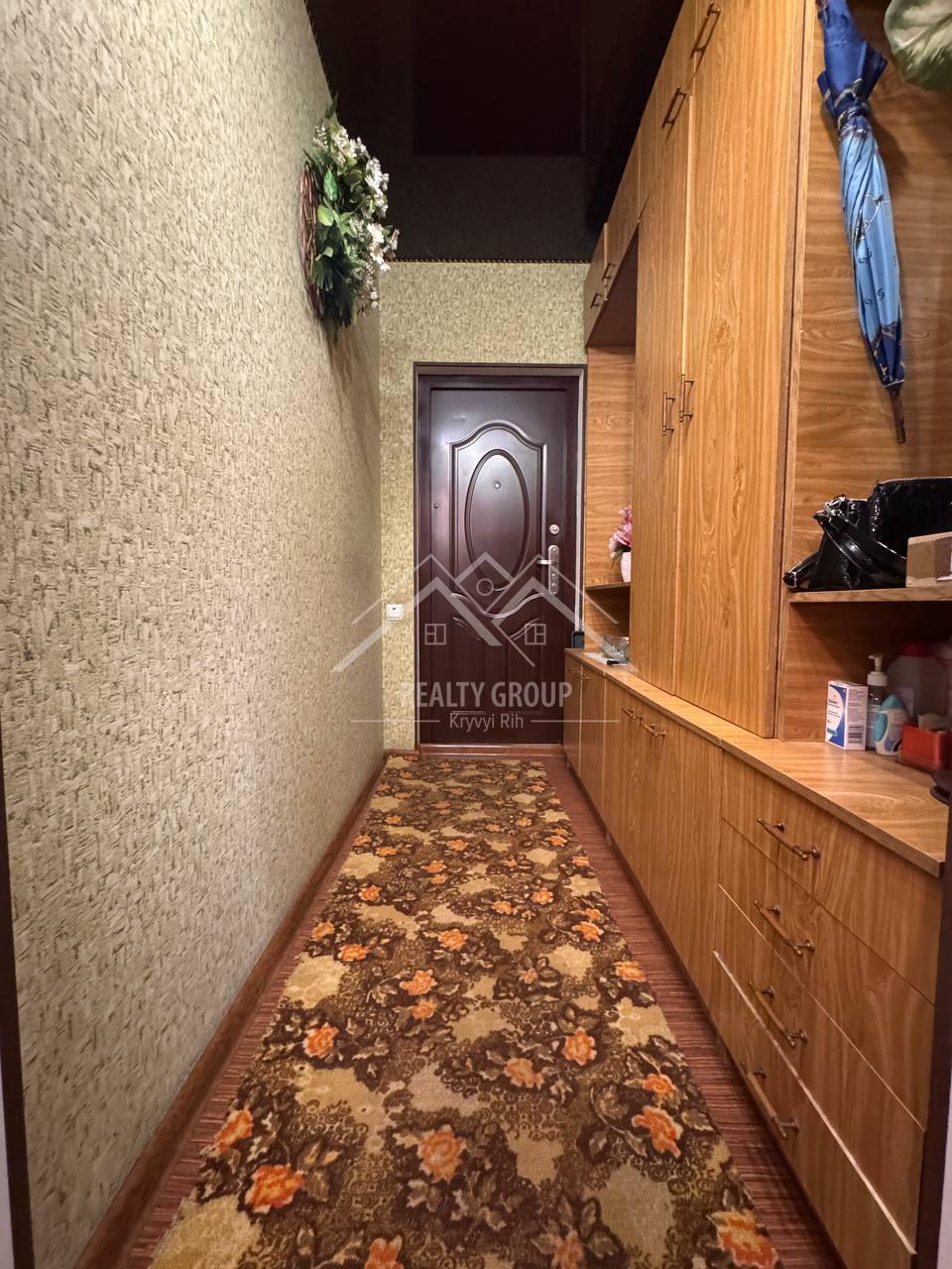 Продажа 4-комнатной квартиры 84.6 м², Павла Глазового ул.