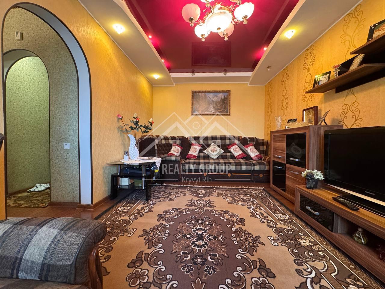 Продажа 4-комнатной квартиры 84.6 м², Павла Глазового ул.